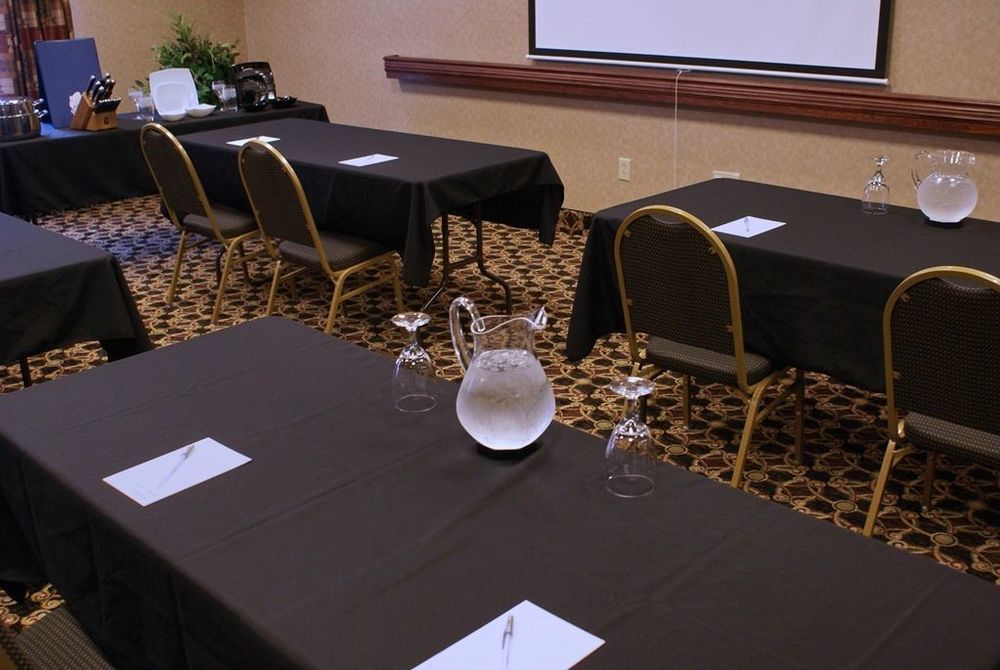 Hampton Inn & Suites Toledo-Perrysburg Rossford Facilidades foto